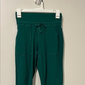 Free People Movement Green Joggers Size XS Active Workout Loungewear Travel